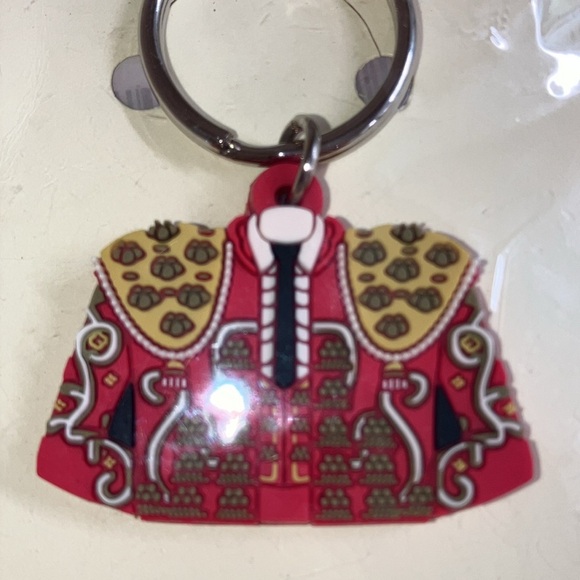 Vintage Espana Keychains (2) in Original Package - Picture 2 of 3